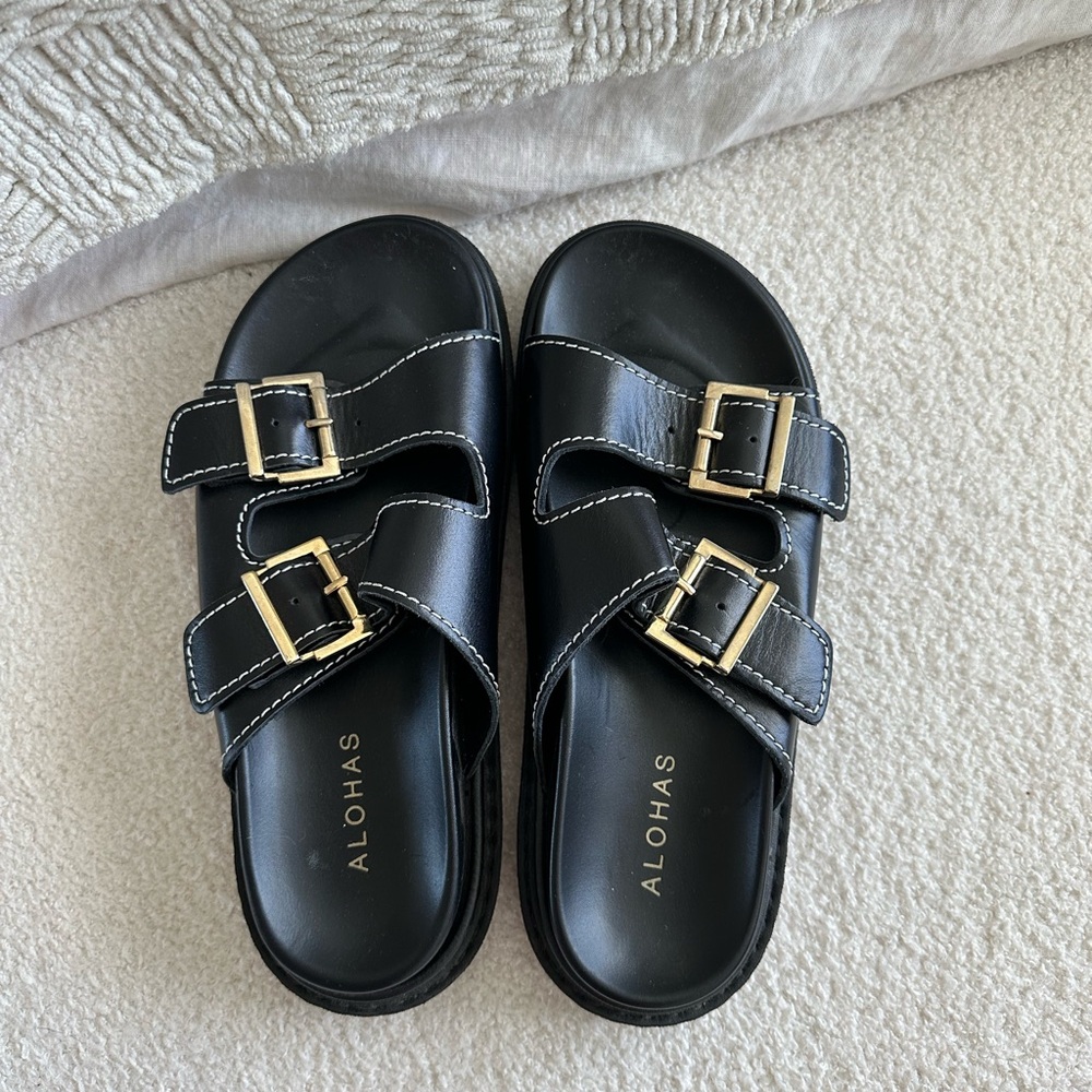 Alohas chunky platform sandals
